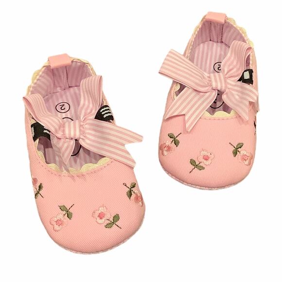 Baby Girl Shoes Pink Floral Embroidered, NWOT - Picture 1 of 4